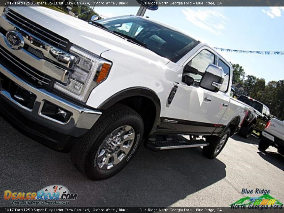 2017 Ford F250 Super Duty Lariat Crew Cab 4x4 Oxford White / Black Photo #29
