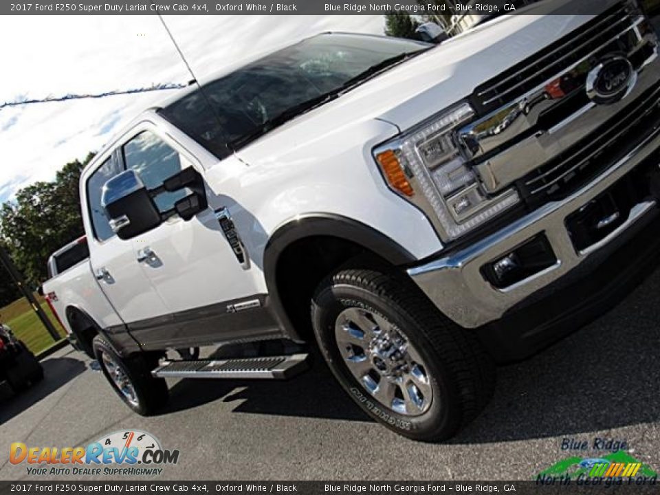 2017 Ford F250 Super Duty Lariat Crew Cab 4x4 Oxford White / Black Photo #30