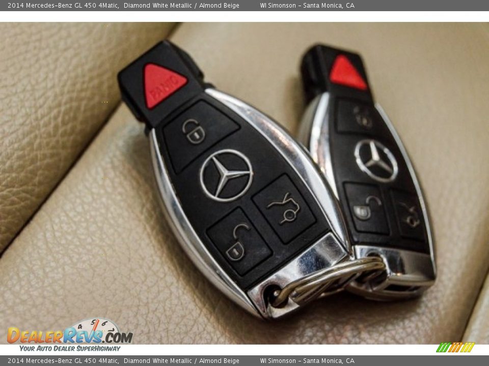 2014 Mercedes-Benz GL 450 4Matic Diamond White Metallic / Almond Beige Photo #11