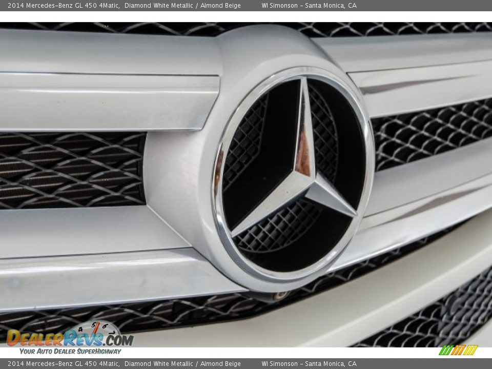 2014 Mercedes-Benz GL 450 4Matic Diamond White Metallic / Almond Beige Photo #31