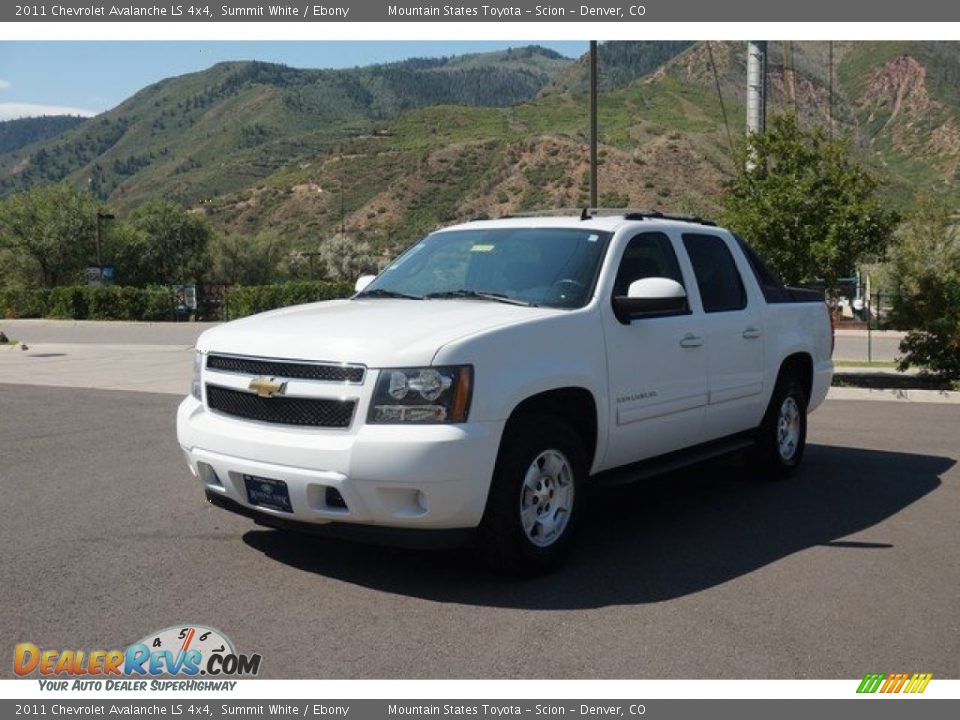 2011 Chevrolet Avalanche LS 4x4 Summit White / Ebony Photo #2