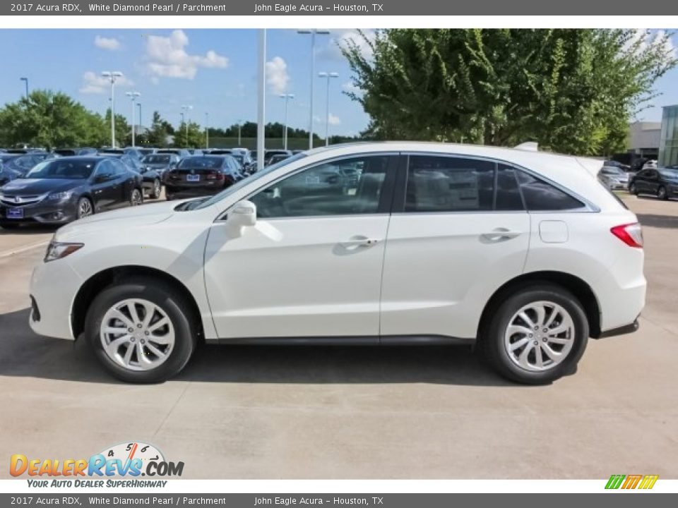 2017 Acura RDX White Diamond Pearl / Parchment Photo #4