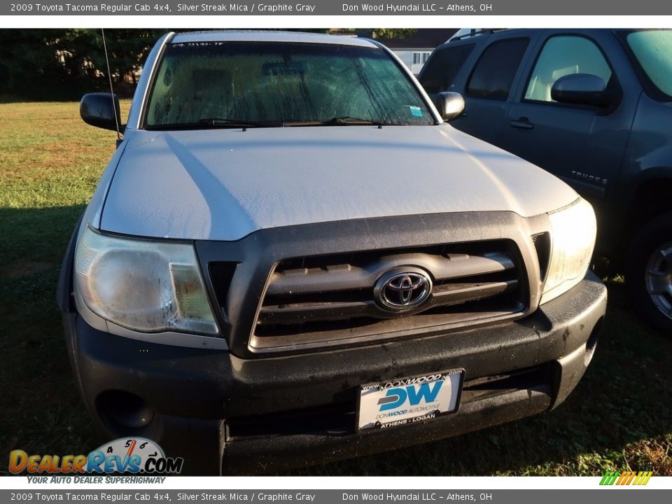 2009 Toyota Tacoma Regular Cab 4x4 Silver Streak Mica / Graphite Gray Photo #2