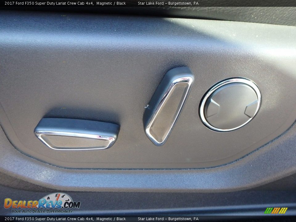 2017 Ford F350 Super Duty Lariat Crew Cab 4x4 Magnetic / Black Photo #14
