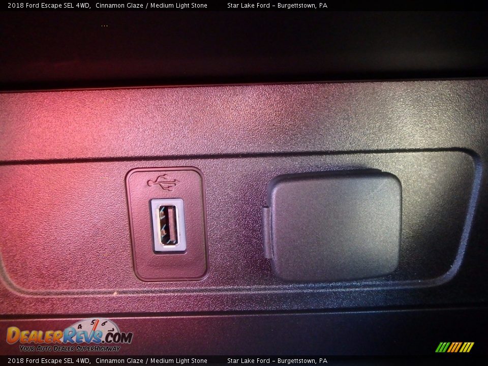 2018 Ford Escape SEL 4WD Cinnamon Glaze / Medium Light Stone Photo #19
