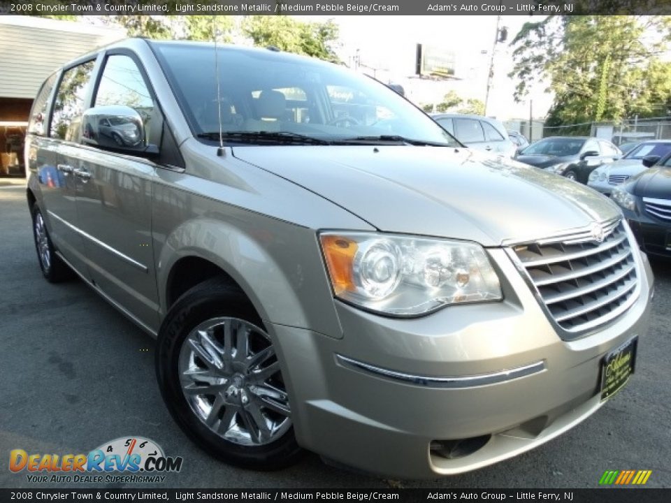 2008 Chrysler Town & Country Limited Light Sandstone Metallic / Medium Pebble Beige/Cream Photo #1