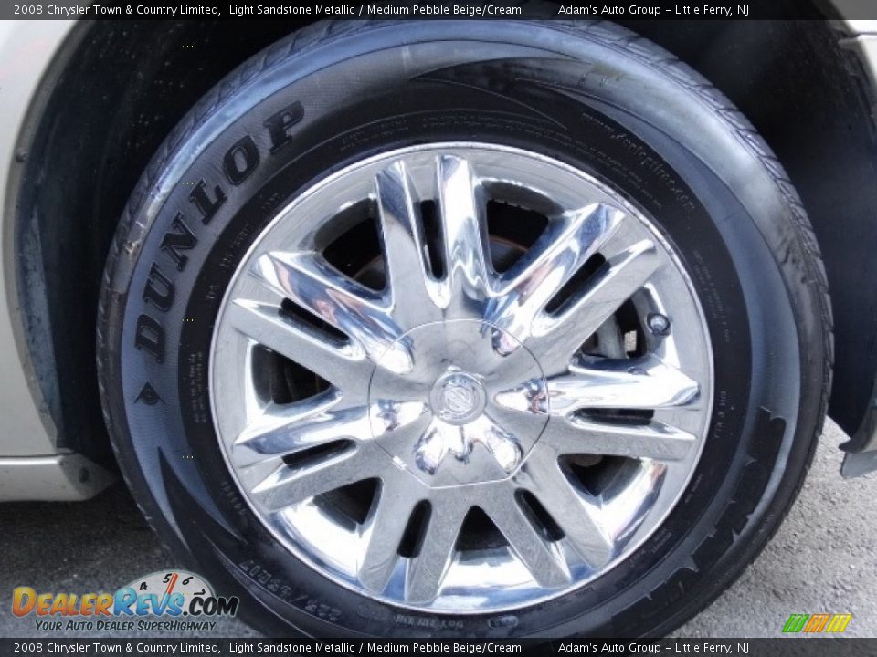 2008 Chrysler Town & Country Limited Light Sandstone Metallic / Medium Pebble Beige/Cream Photo #9