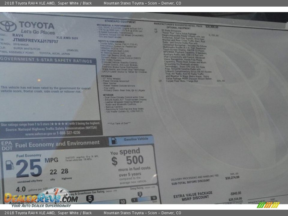 2018 Toyota RAV4 XLE AWD Super White / Black Photo #10