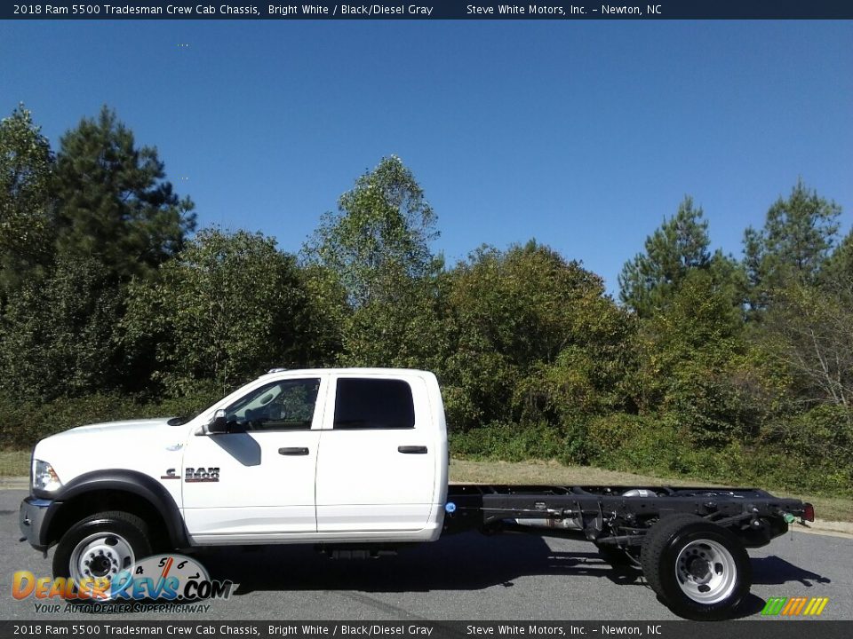 2018 Ram 5500 Tradesman Crew Cab Chassis Bright White / Black/Diesel Gray Photo #1