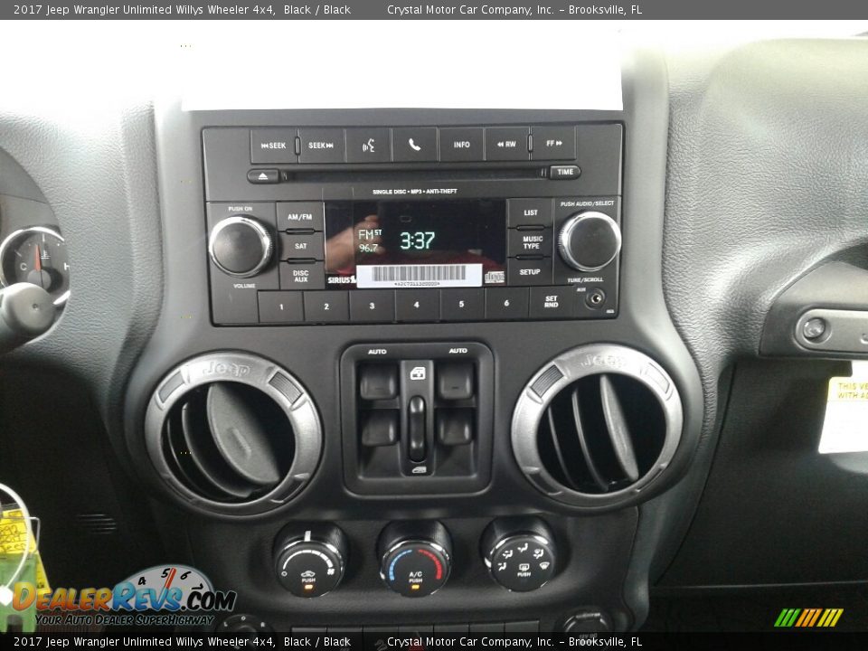 2017 Jeep Wrangler Unlimited Willys Wheeler 4x4 Black / Black Photo #15