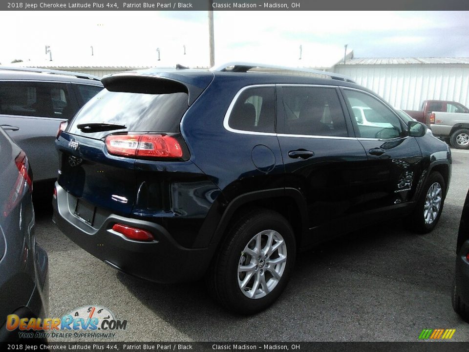 2018 Jeep Cherokee Latitude Plus 4x4 Patriot Blue Pearl / Black Photo #2