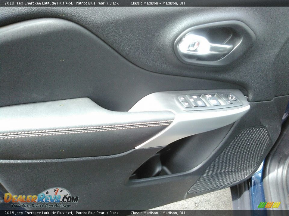 2018 Jeep Cherokee Latitude Plus 4x4 Patriot Blue Pearl / Black Photo #3