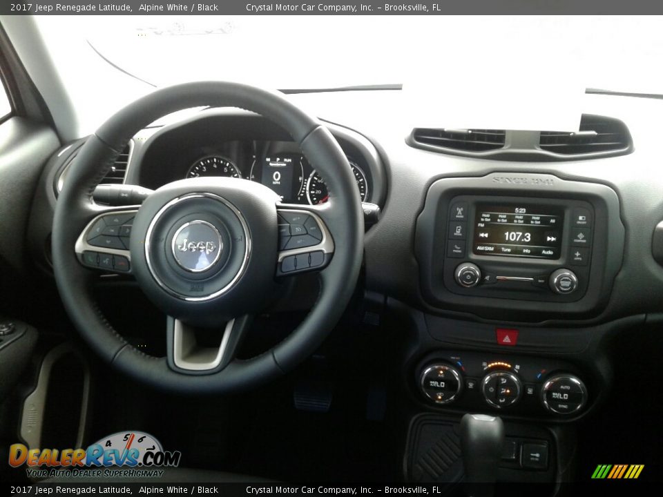 2017 Jeep Renegade Latitude Alpine White / Black Photo #13