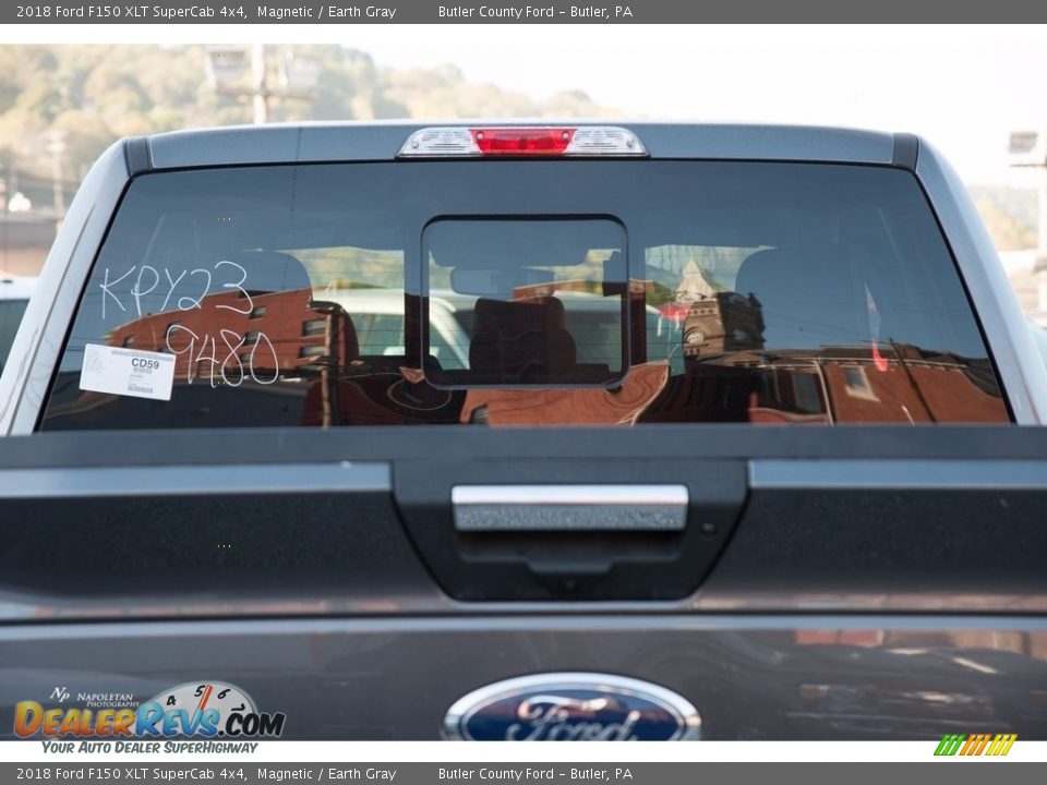 2018 Ford F150 XLT SuperCab 4x4 Magnetic / Earth Gray Photo #3
