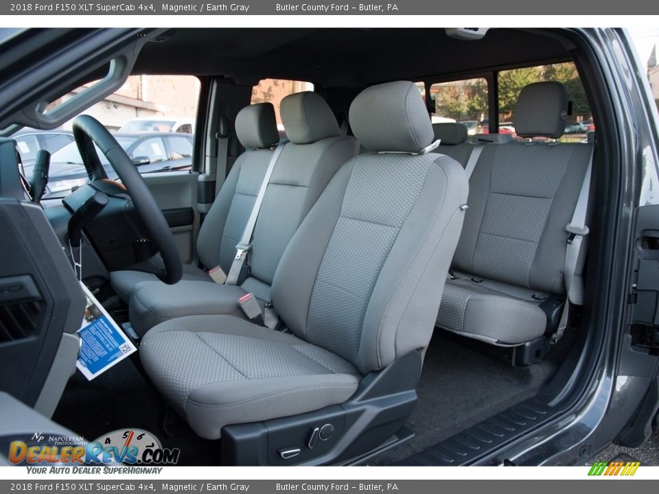 2018 Ford F150 XLT SuperCab 4x4 Magnetic / Earth Gray Photo #8