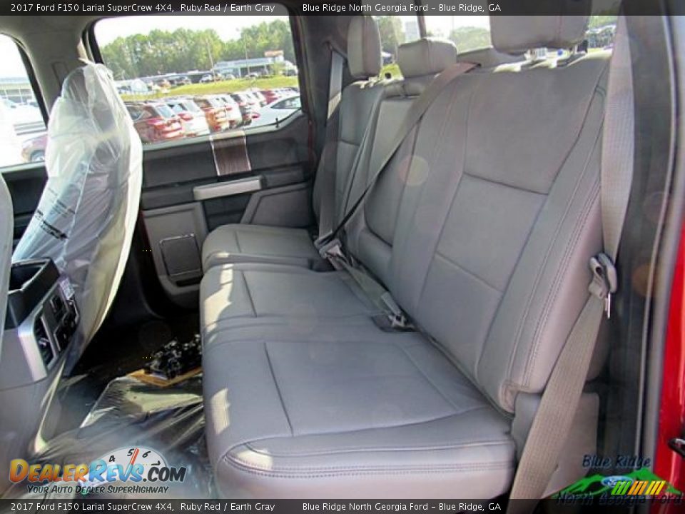 2017 Ford F150 Lariat SuperCrew 4X4 Ruby Red / Earth Gray Photo #14