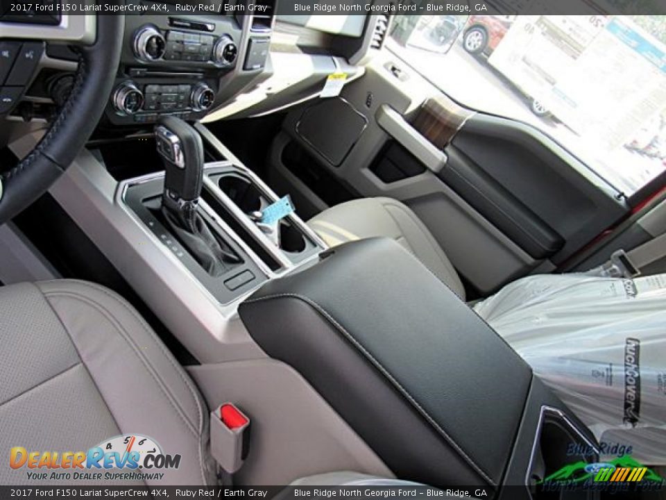 2017 Ford F150 Lariat SuperCrew 4X4 Ruby Red / Earth Gray Photo #26