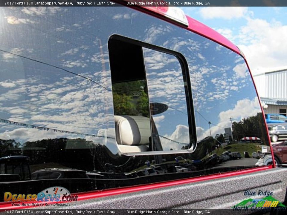 2017 Ford F150 Lariat SuperCrew 4X4 Ruby Red / Earth Gray Photo #28