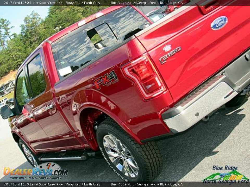 2017 Ford F150 Lariat SuperCrew 4X4 Ruby Red / Earth Gray Photo #34