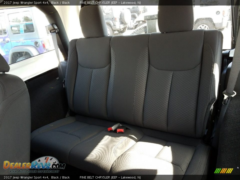 2017 Jeep Wrangler Sport 4x4 Black / Black Photo #6