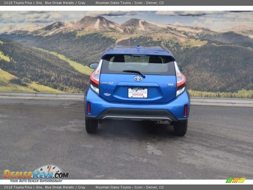 2018 Toyota Prius c One Blue Streak Metallic / Gray Photo #4