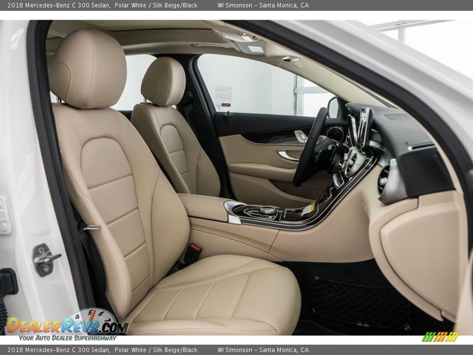 2018 Mercedes-Benz C 300 Sedan Polar White / Silk Beige/Black Photo #2