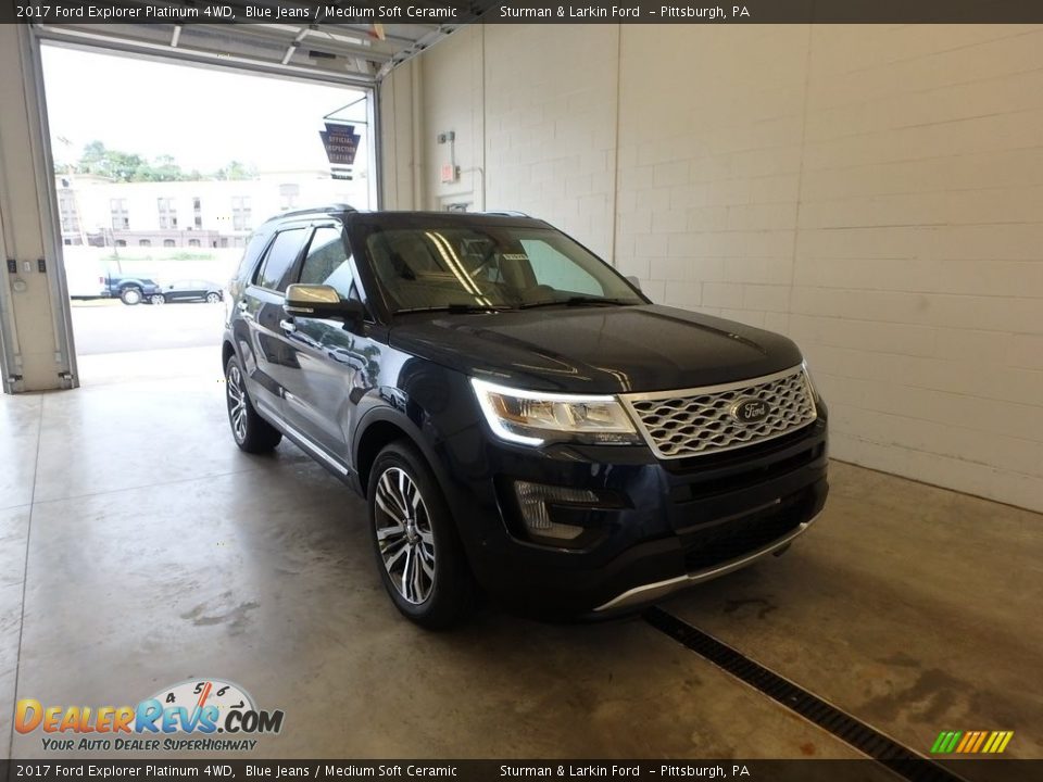 2017 Ford Explorer Platinum 4WD Blue Jeans / Medium Soft Ceramic Photo #1