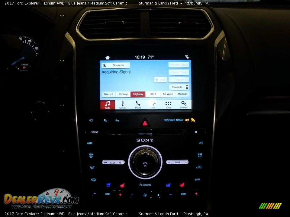 2017 Ford Explorer Platinum 4WD Blue Jeans / Medium Soft Ceramic Photo #14