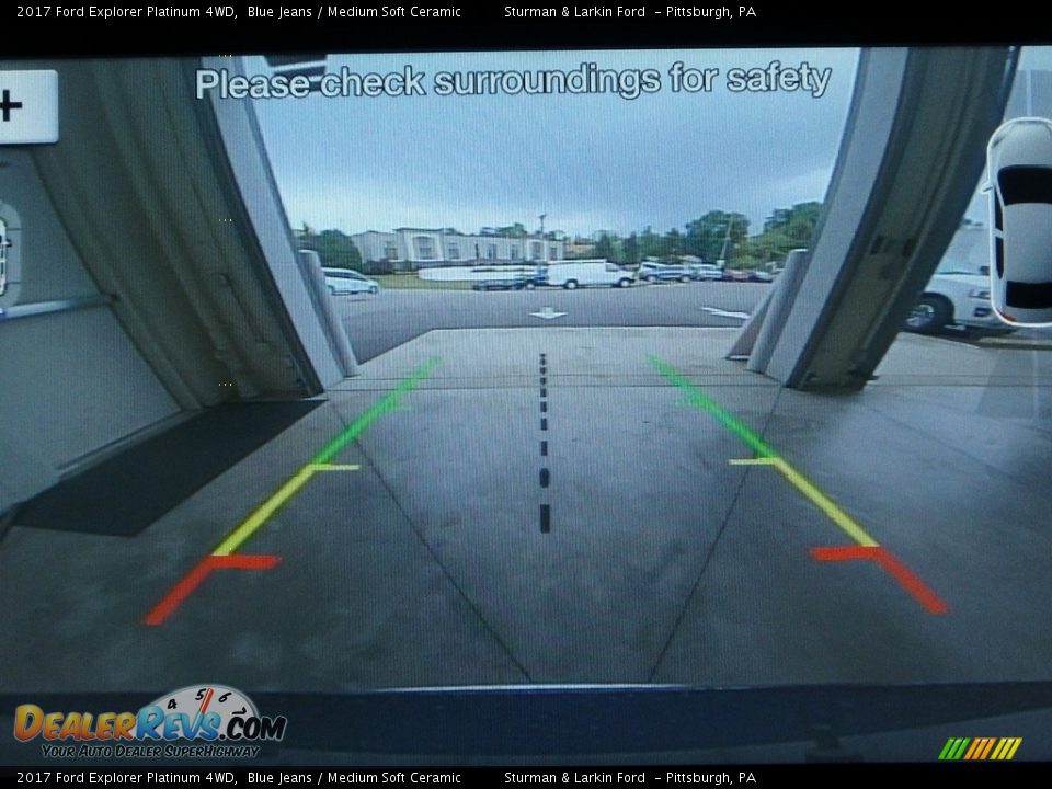 2017 Ford Explorer Platinum 4WD Blue Jeans / Medium Soft Ceramic Photo #15