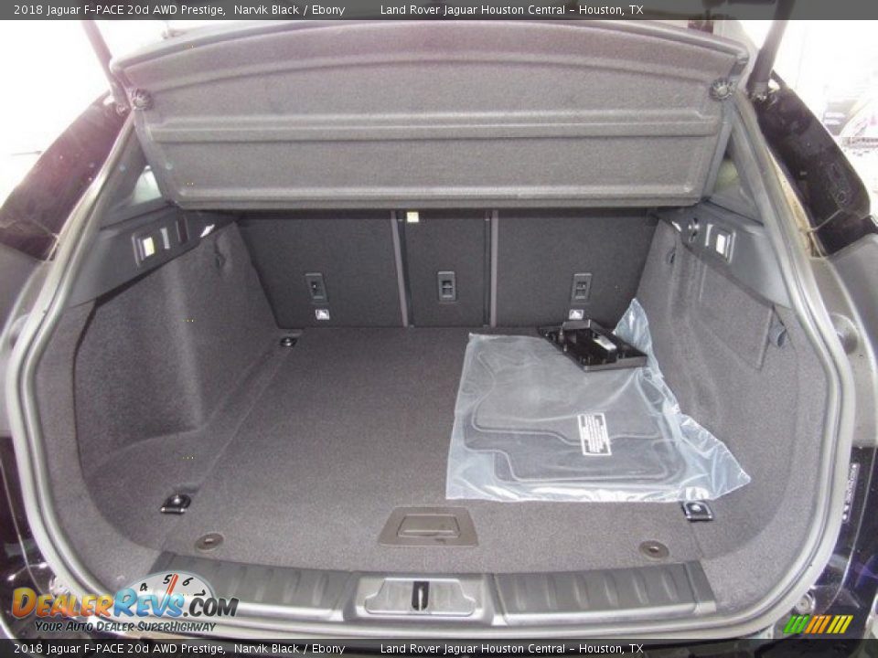 2018 Jaguar F-PACE 20d AWD Prestige Narvik Black / Ebony Photo #16