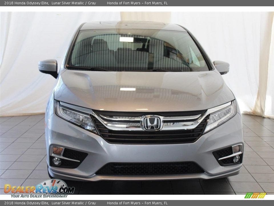 2018 Honda Odyssey Elite Lunar Silver Metallic / Gray Photo #4