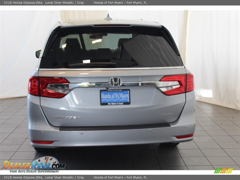 2018 Honda Odyssey Elite Lunar Silver Metallic / Gray Photo #7