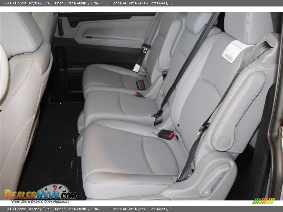 2018 Honda Odyssey Elite Lunar Silver Metallic / Gray Photo #23