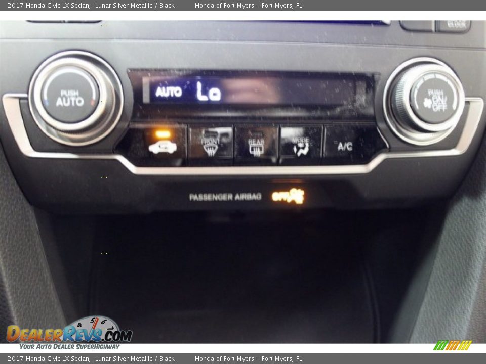 2017 Honda Civic LX Sedan Lunar Silver Metallic / Black Photo #16