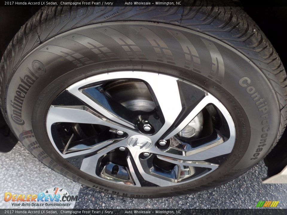 2017 Honda Accord LX Sedan Champagne Frost Pearl / Ivory Photo #7