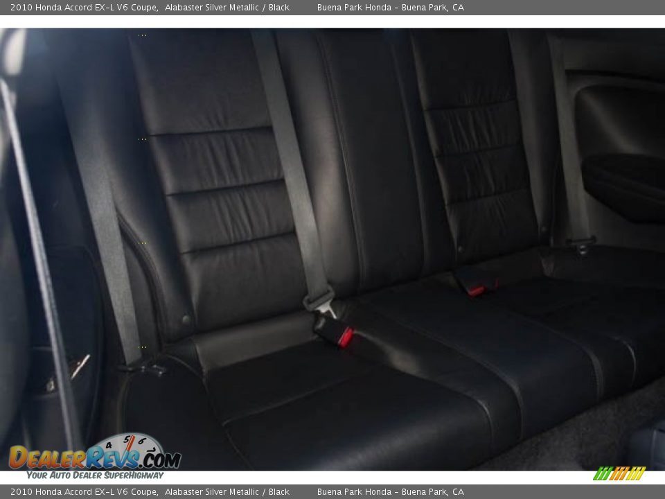 2010 Honda Accord EX-L V6 Coupe Alabaster Silver Metallic / Black Photo #15