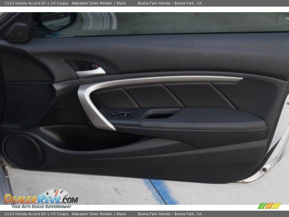 2010 Honda Accord EX-L V6 Coupe Alabaster Silver Metallic / Black Photo #21