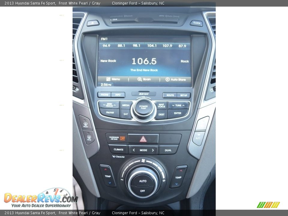 2013 Hyundai Santa Fe Sport Frost White Pearl / Gray Photo #18