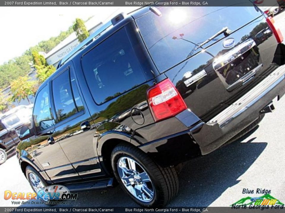 2007 Ford Expedition Limited Black / Charcoal Black/Caramel Photo #33