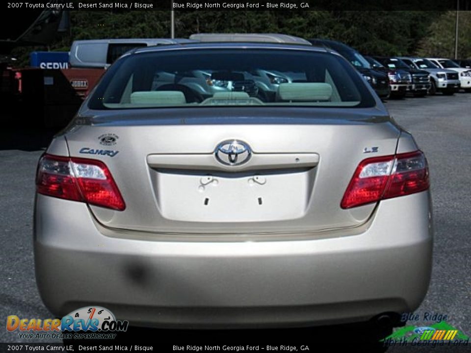 2007 Toyota Camry LE Desert Sand Mica / Bisque Photo #4