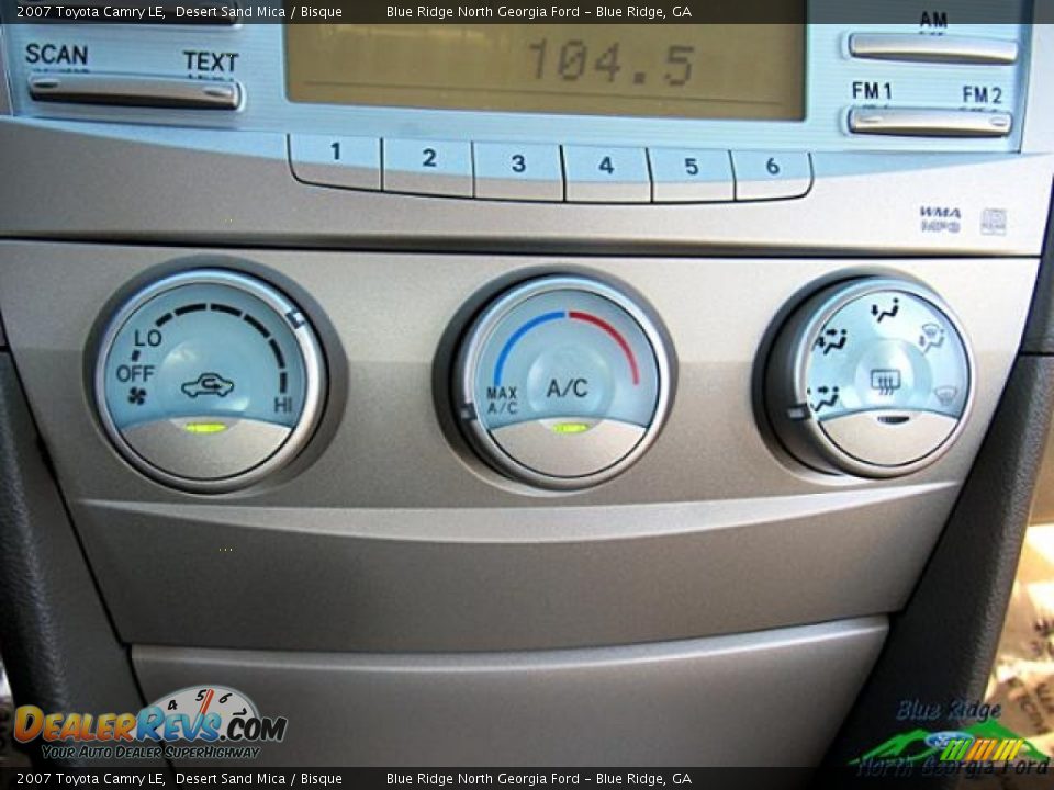 2007 Toyota Camry LE Desert Sand Mica / Bisque Photo #22