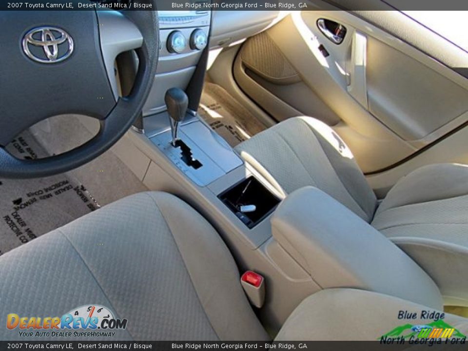 2007 Toyota Camry LE Desert Sand Mica / Bisque Photo #23