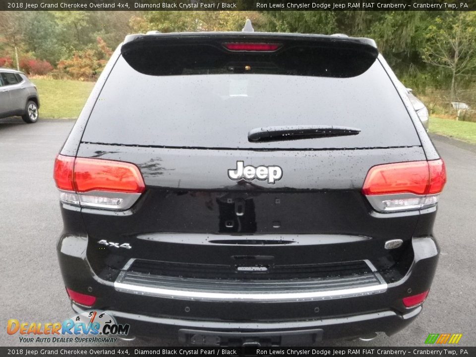 2018 Jeep Grand Cherokee Overland 4x4 Diamond Black Crystal Pearl / Black Photo #4