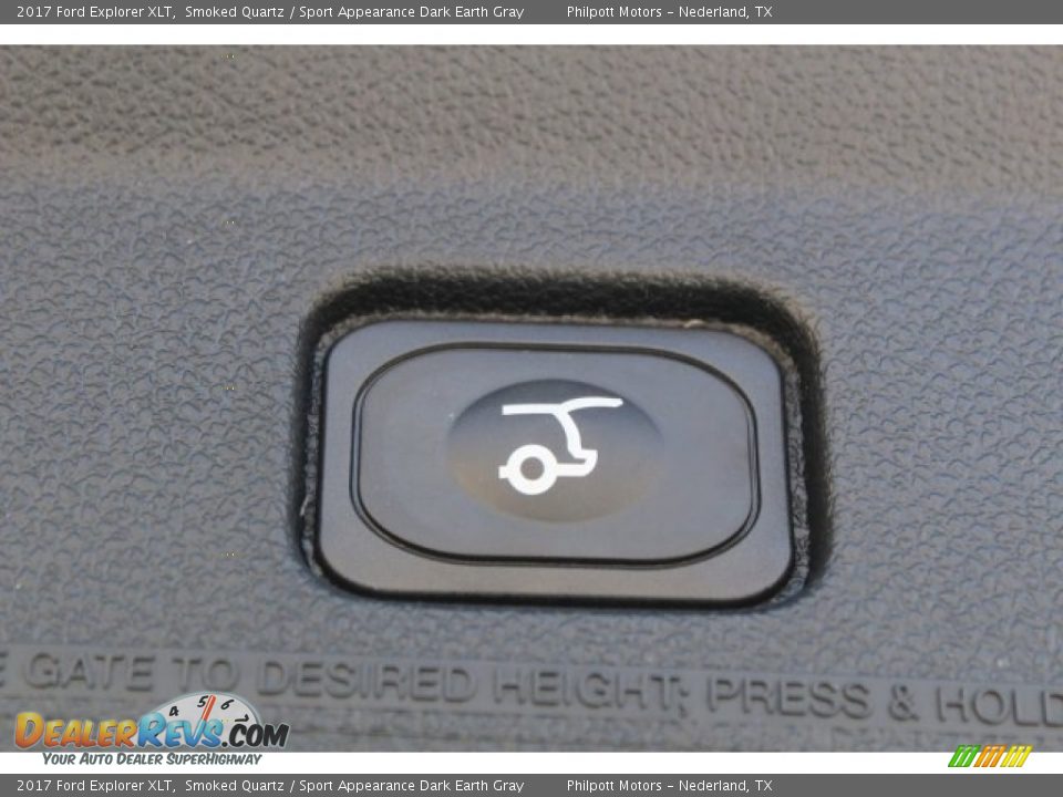 2017 Ford Explorer XLT Smoked Quartz / Sport Appearance Dark Earth Gray Photo #28