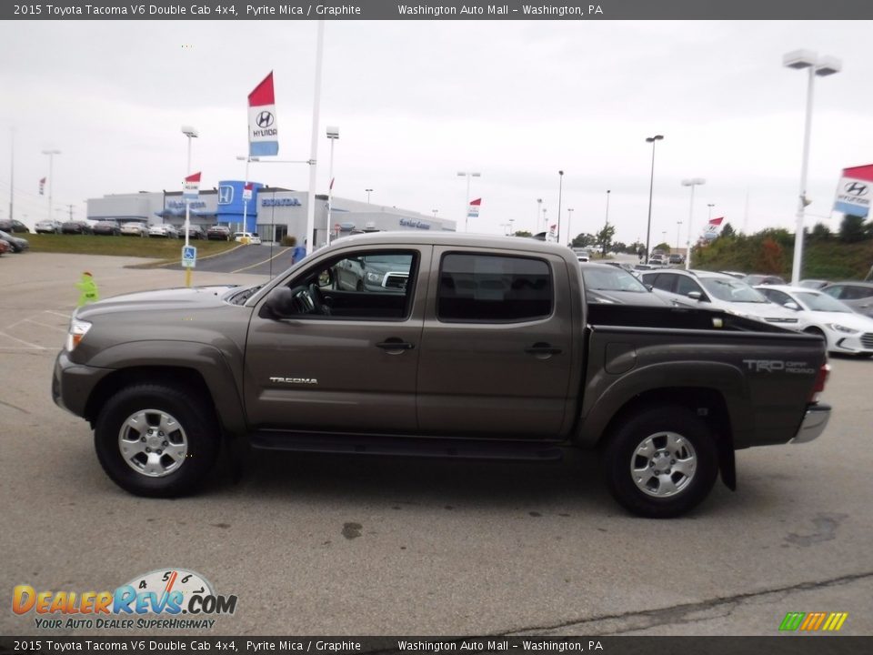 2015 Toyota Tacoma V6 Double Cab 4x4 Pyrite Mica / Graphite Photo #8