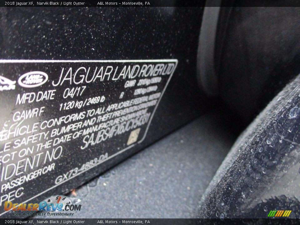2018 Jaguar XF Narvik Black / Light Oyster Photo #19