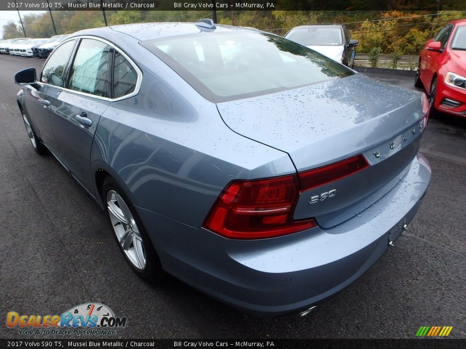 2017 Volvo S90 T5 Mussel Blue Metallic / Charcoal Photo #5
