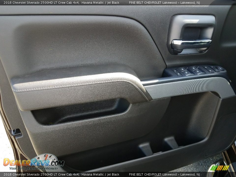 2018 Chevrolet Silverado 2500HD LT Crew Cab 4x4 Havana Metallic / Jet Black Photo #8