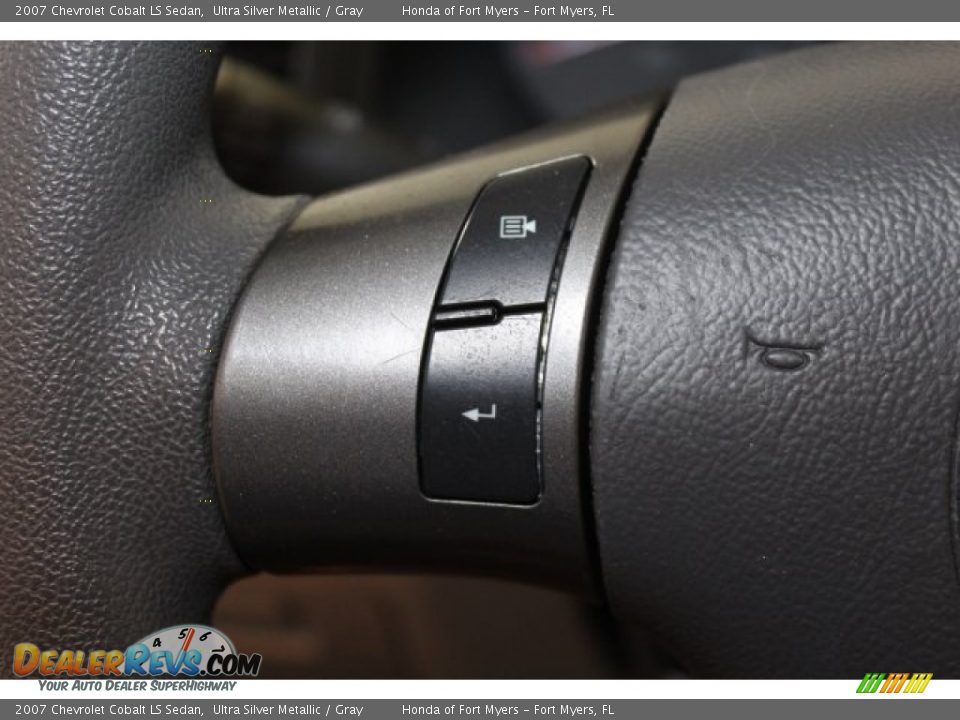 2007 Chevrolet Cobalt LS Sedan Ultra Silver Metallic / Gray Photo #12
