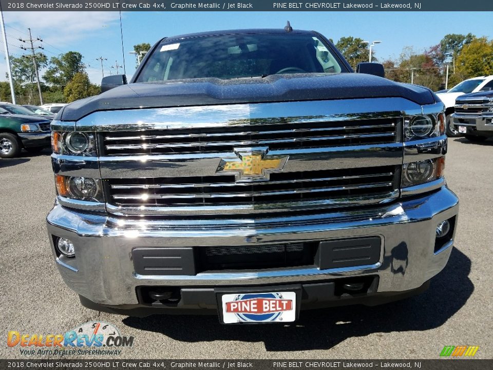 2018 Chevrolet Silverado 2500HD LT Crew Cab 4x4 Graphite Metallic / Jet Black Photo #2